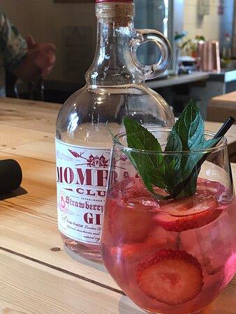 The Horse & Groom